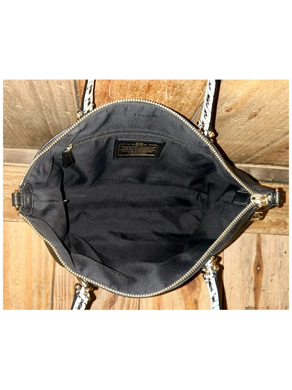 Coach: 5 Piece Set: Prairie Python Satchel with Free Wristlet, Scarfs & Dust Bag